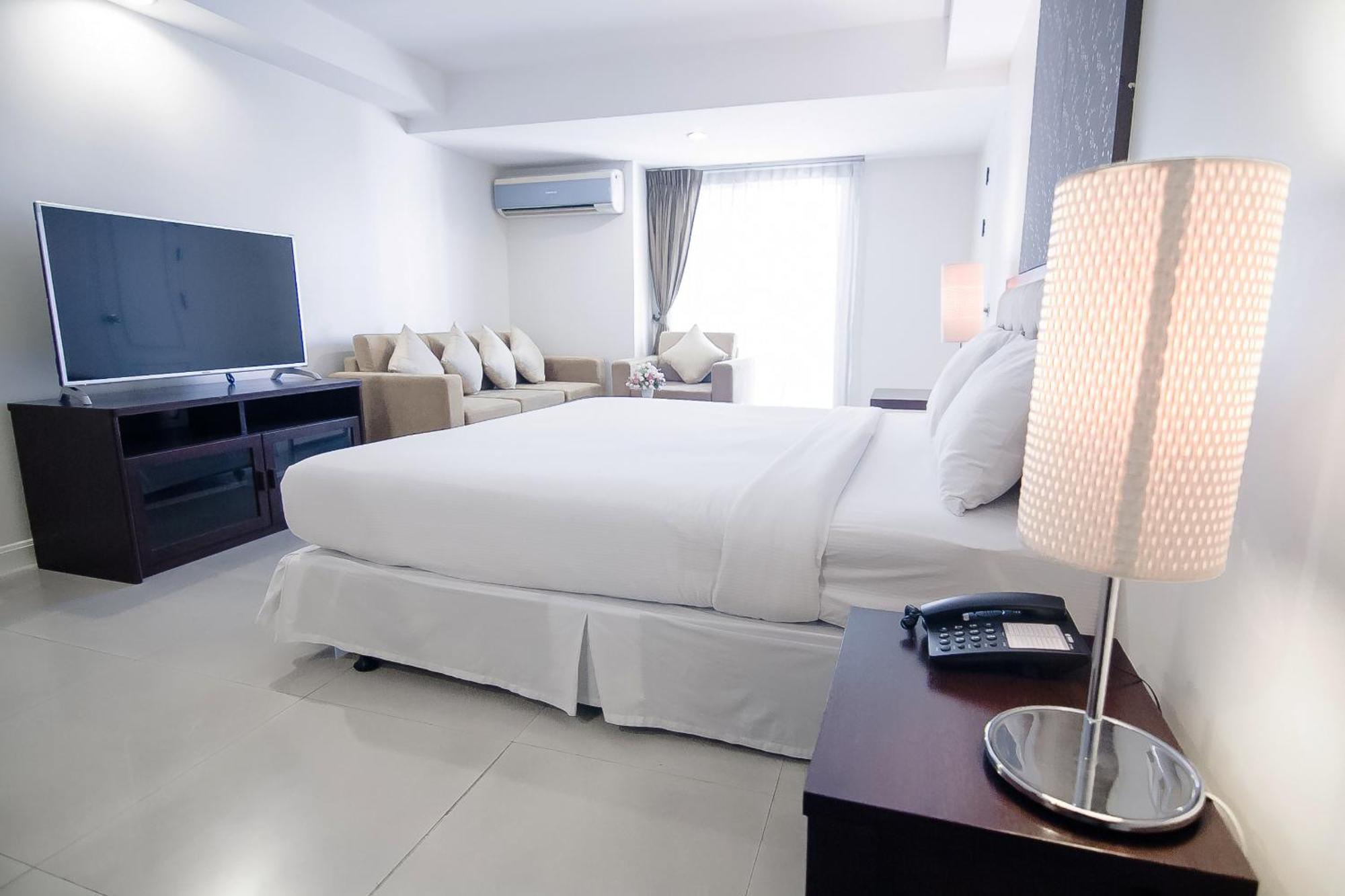 Romance Hotel Bangna Бангкок Екстер'єр фото