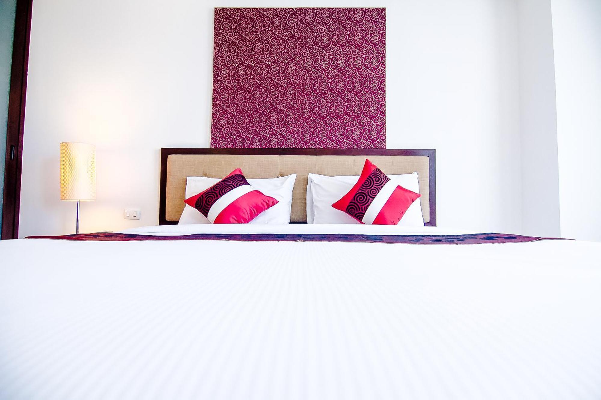 Romance Hotel Bangna Бангкок Екстер'єр фото