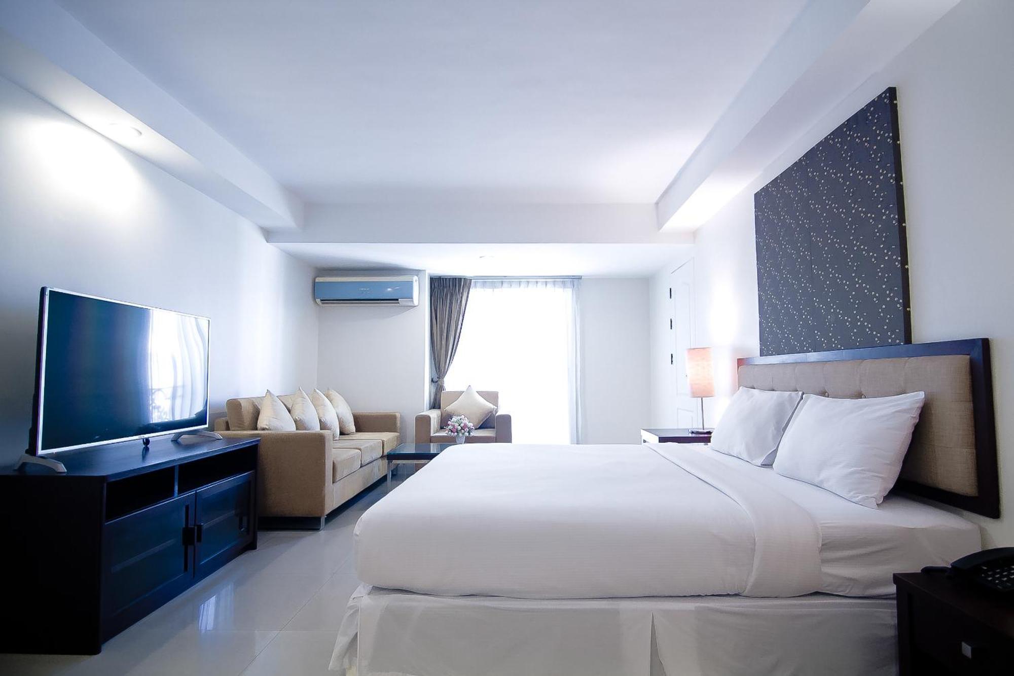 Romance Hotel Bangna Бангкок Екстер'єр фото