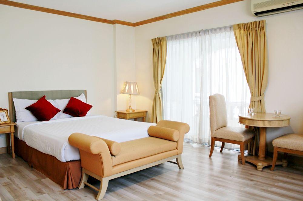 Romance Hotel Bangna Бангкок Екстер'єр фото