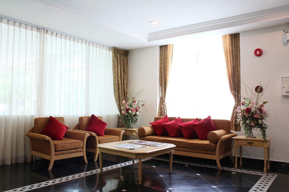 Romance Hotel Bangna Бангкок Екстер'єр фото