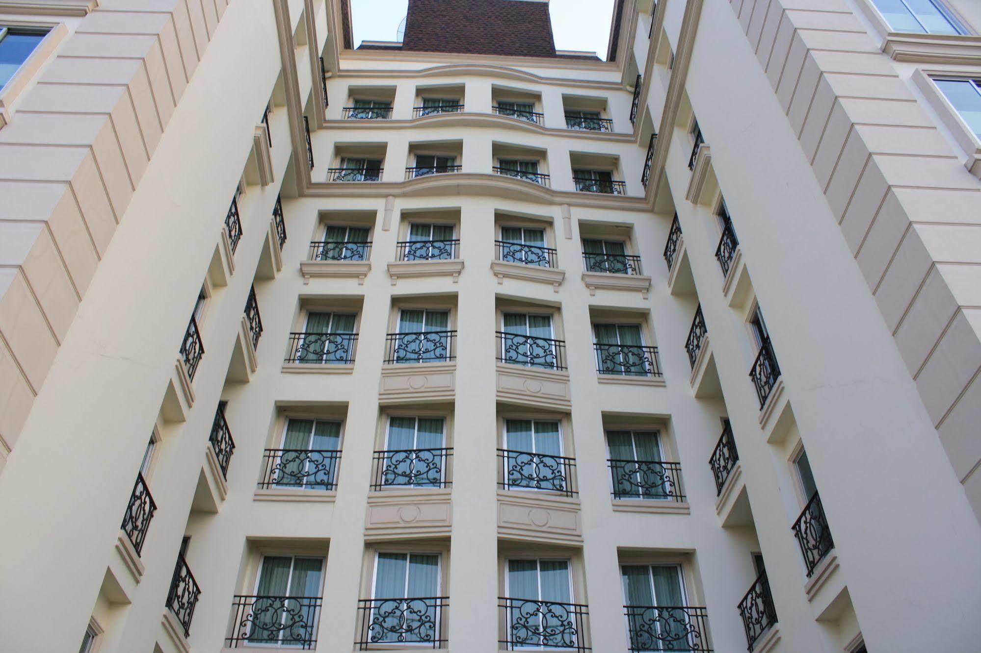Romance Hotel Bangna Бангкок Екстер'єр фото